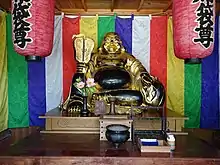 滋賀県彦根市・天寧寺の布袋尊。