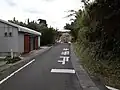 観光場所千座の岩屋から歩いて数分である。突当りが平山漁港。