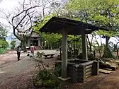 弘法山の乳の井戸