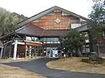 管理棟