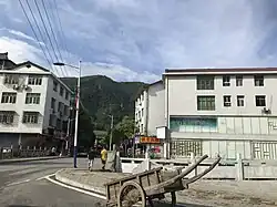 張坊町の市街