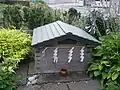 折居社跡・折居さんの井戸