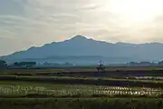 朝焼けの米山