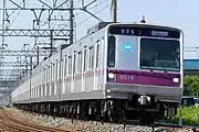 半蔵門線 8000系