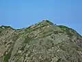 東岳（悪沢岳）から見た中岳