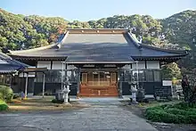 東栄寺本堂