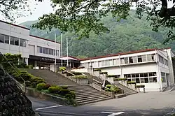 松本市立安曇小中学校