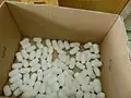 梱包材などの「人工の材料」