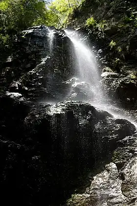 母衣暮露滝