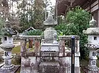 石造宝塔