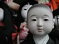 奉納された人形1