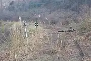 福部方待避線末端方向を撮影。 近年は全く使用されないため、かなり荒れ果てている。