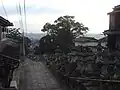 本堂から見る市街地の朝焼け