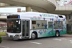 FCHV-BUS（第三世代）とよたおいでんバス豊田市駅付近にて