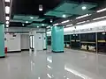 愛国路駅の地下ホーム（2015年８月15日）