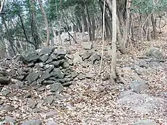 城内で物見台を望む