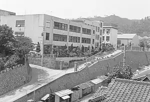 神戸市立生田中学校舎 196508