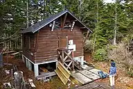 田代山避難小屋