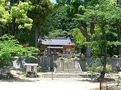 男女神社拝殿