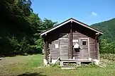 登山口の神威山荘
