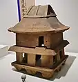 家形埴輪 寄棟造高床倉庫群馬県立歴史博物館展示。