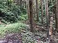 日立側にある旧真弓神社参道入口標柱
