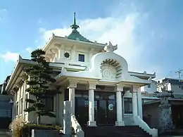 真照寺本堂:
