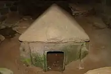 石人山古墳