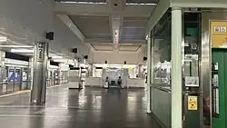 ホーム