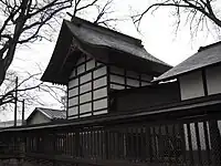 本殿の上屋本殿は一間社流造。