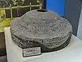 土製露盤伏鉢（大垣市指定文化財）大垣市歴史民俗資料館展示。