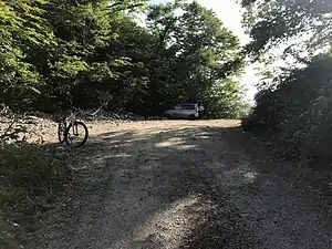 富山県側から茂住峠(2020年6月1日撮影)