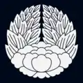 裏杏葉牡丹（うら ぎょうようぼたん）・杏葉裏牡丹（ぎょうよう うらぼたん）