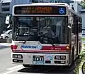 LED式前面行先表示器には、行先番号や文字（急行、臨時など）の上に「都市高」と表示される