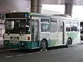 西日本車体工業製車体架装車（中型ワンステップ車）