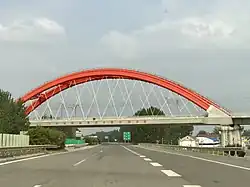 連霍高速道路をまたぐ淮北蕭県北連絡線の鉄道橋