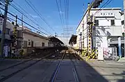 ホーム（2014年1月、踏切から）