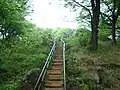 山頂への階段