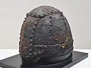 金鈴塚古墳 衝角付冑千葉県木更津市。木更津市郷土博物館金のすず展示。