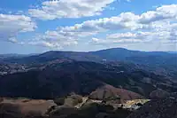 鎌倉岳からの桧山と大滝根山