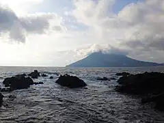 長崎鼻からの開聞岳