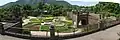 公園の中央にある沈床花園
