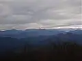 西南西の眺望 最奥左端に川苔山、最奥右端に酉谷山