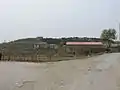 閻家楼の集落と裏山