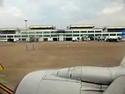 滑走路側から見た福州空港