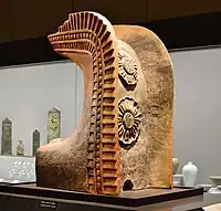 高井田廃寺跡（鳥坂寺跡）出土大阪府柏原市。東京国立博物館展示。