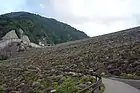 登山口となる高瀬ダム