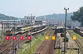 伊勢市側から見た構内。なお、志摩電気鉄道時代は写真の右手奥に志摩線の駅があった