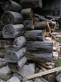 五郎の丸太小屋 ノッチ部分