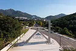 正門(2022年8月)